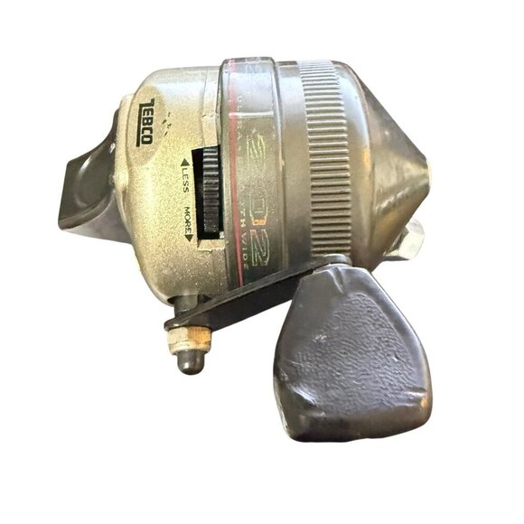 Vintage Zebco 202 Push Button Spin Cast Reel Works - Picture 3 of 13